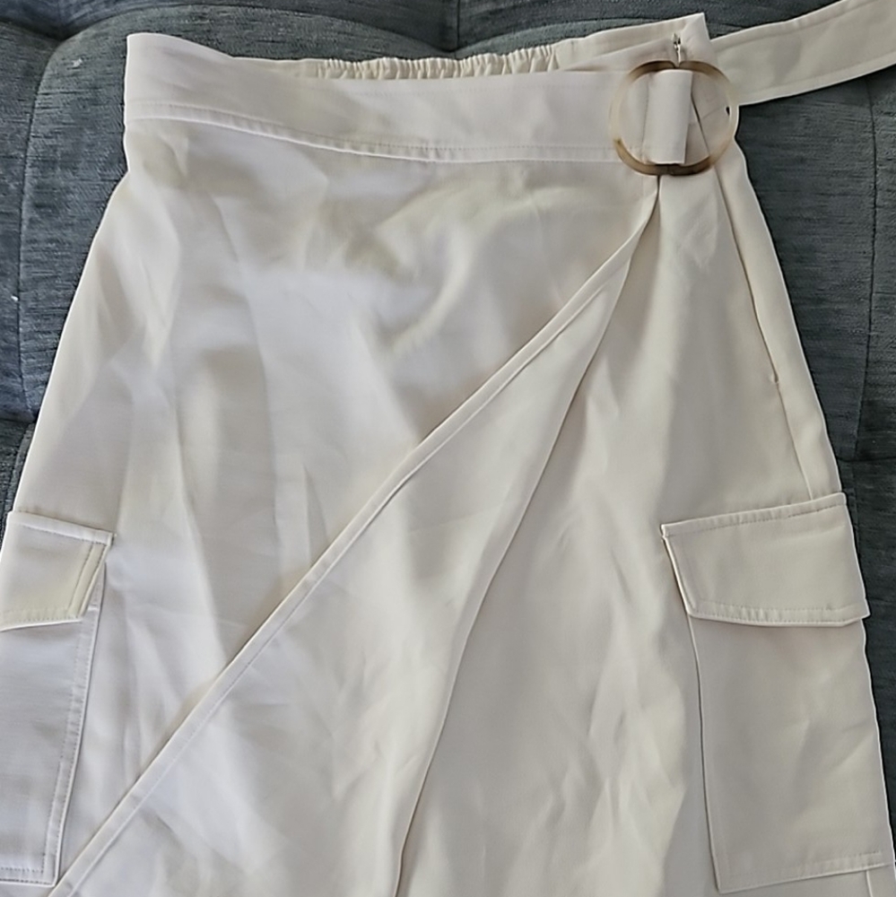 House of harlow 1960 aline cream cargo wrap skirt
